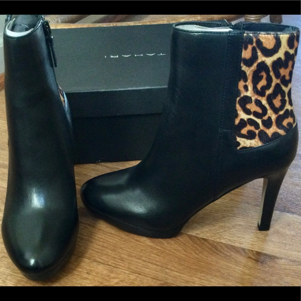 Tahari Serena Black Leather & Leopard Bootie NIB